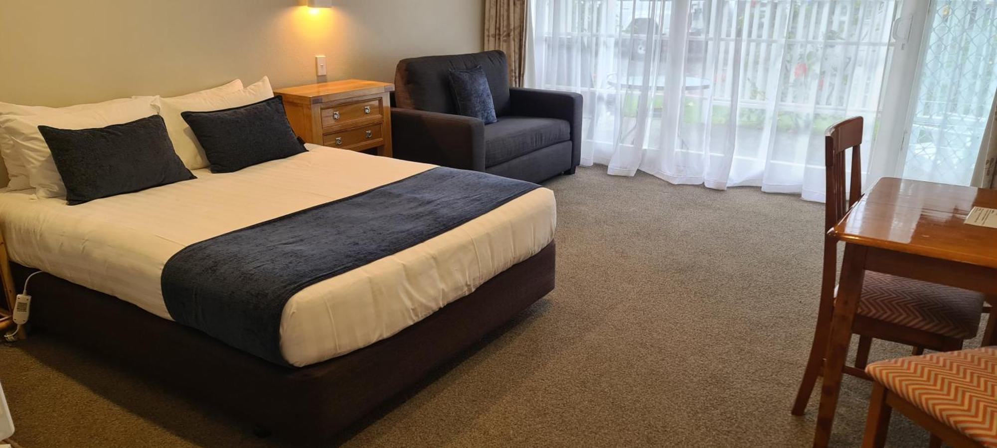 Hananui Lodge And Apartments Расселл Экстерьер фото